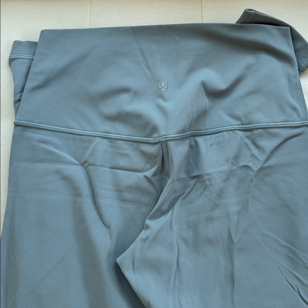 Lululemon Blue Align 25” High-Waisted Leggings - Picture 2 of 3